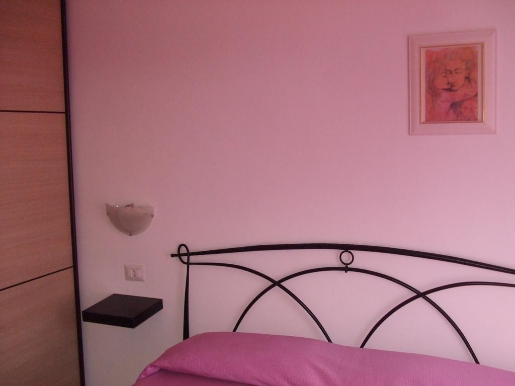 Oasi Peppa Villa Ascea Oda fotoğraf